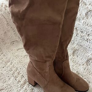 Refresh Gray Over the Knee Boots